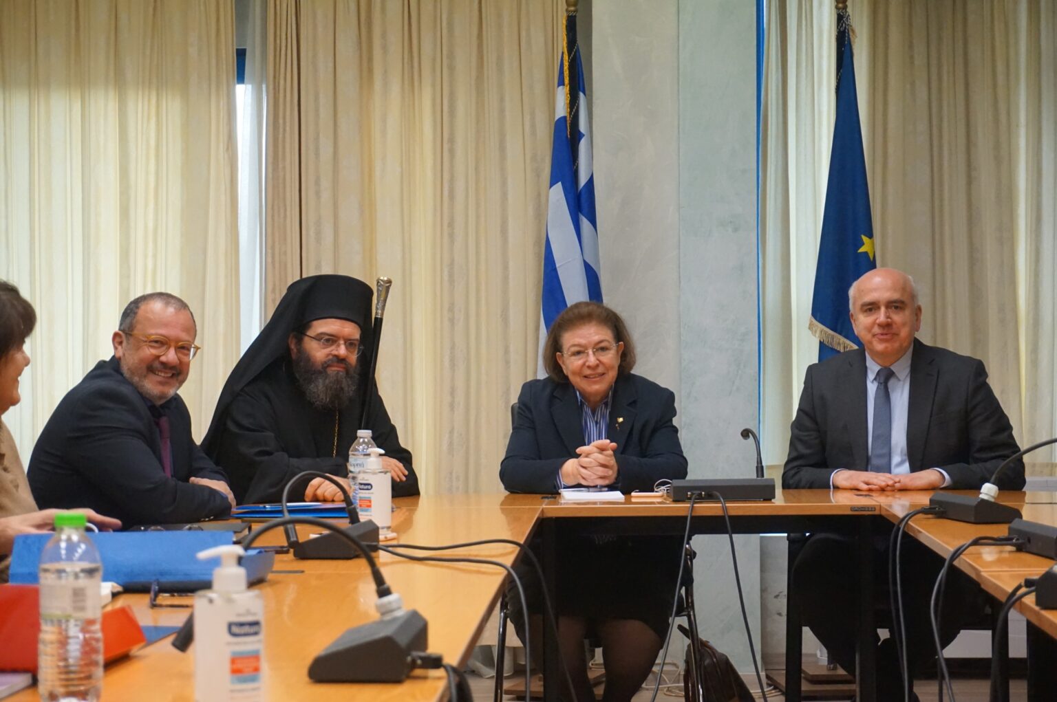 Σύσκεψη υπό την Υπουργό Πολιτισμού για τα έργα ανάπλασης του ιστορικού κέντρου της Κομοτηνής – Komotini24