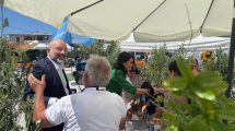 Παρέμβαση-από-την-Κομισιόν-ζητά-ο-Σάκης-Αρναούτογλου-για-τον-αποκλεισμό-αγροτών-από-το-Μέτρο-23