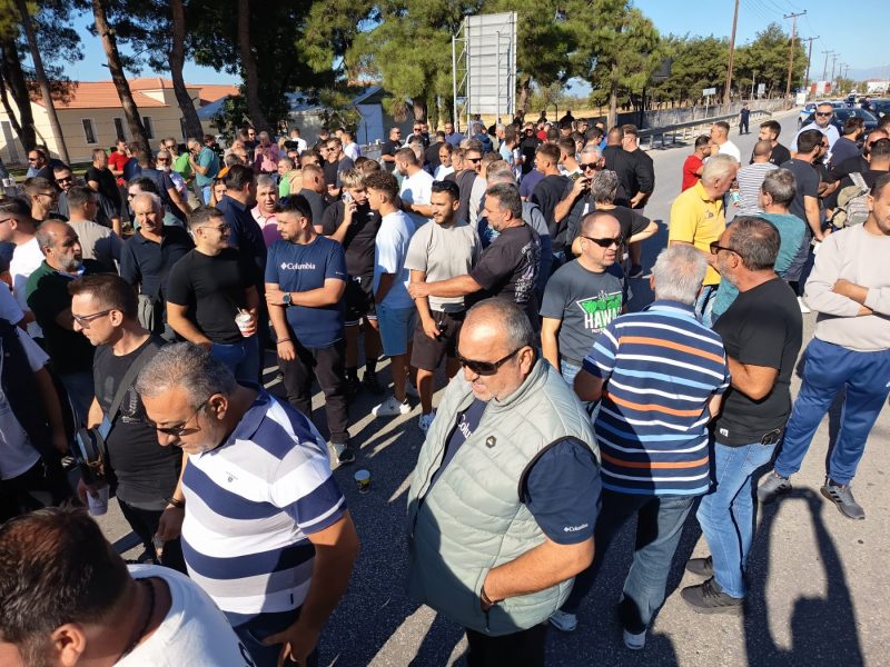 «Ξεχείλισε»-η-οργή-των-αγροτών-για-το-θέμα-του-ΑΤΑΚ-και-«ξέσπασαν»-στον-Υφυπουργό-κατά-τη-διάρκεια-της-επίσκεψής-του-στη-serexpo