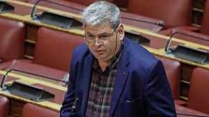 Χουσεΐν-Ζεϊμπέκ:-«Μαύρο-μέλλον-περιμένει-τους-αγρότες-όσο-η-ΝΔ-παραμένει-κυβέρνηση»