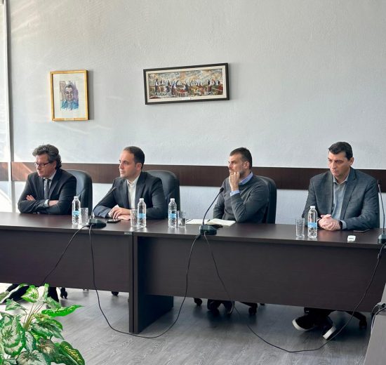 Συνάντηση-εργασίας-στο-ΔΠΘ-με-το-Υπουργείο-Ψηφιακής-Διακυβέρνησης-για-την-Τεχνητή-Νοημοσύνη-και-τα-Ανοικτά-Δεδομένα