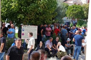 Επιστολή-στον-Πρωθυπουργό-για-αποκατάσταση-των-2.000-οικογενειών-κτηνοτρόφων-που-επλήγησαν-από-κρατική-θανάτωση-ζώων