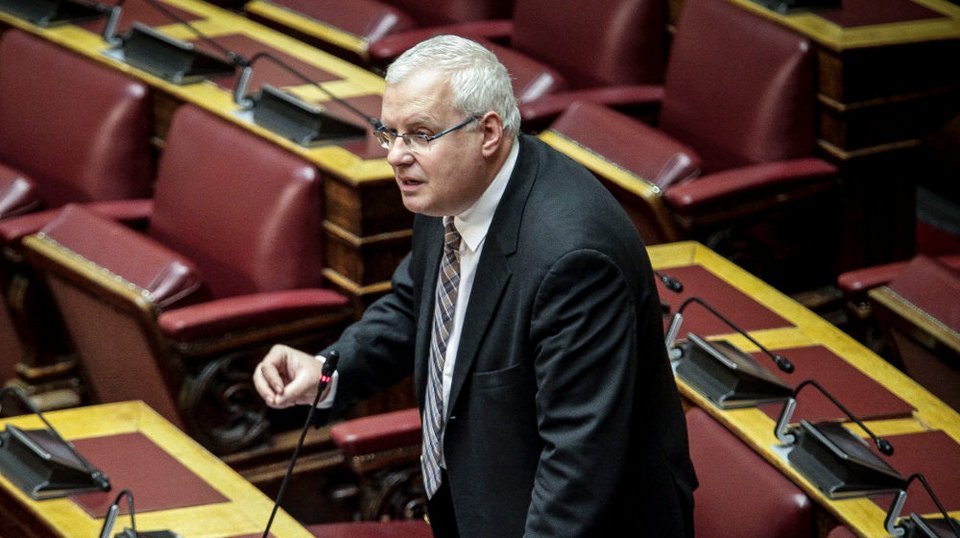 Ιλχάν-Αχμέτ-βουλευτής-ΠΑΣΟΚ-ΚΙΝΑΛ-Ν.Ροδόπης:-“Το-ΥΠΠΑΤ-να-δώσει-άμεσα-εξηγήσεις-για-όσα-συμβαίνουν-στη-Θράκη-με-τους-αγρότες”