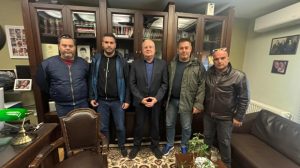 Κομοτηνή:-Συνάντηση-επιτροπής-αγροτών-Ν.Ροδόπης-με-τον-βουλευτή-του-ΠΑΣΟΚ-ΚΙΝΑΛ,-Ιλχάν-Αχμέτ