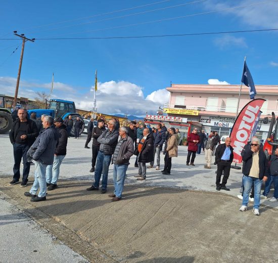 Στους-δρόμους-και-τα-τρακτέρ-της-Ροδόπης