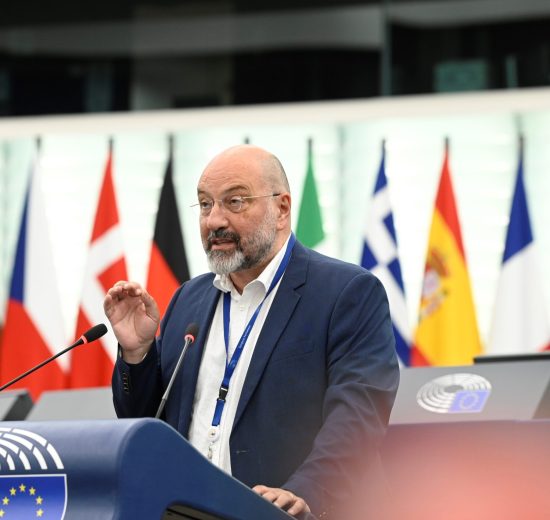 Σάκης-Αρναούτογλου:-«Με-Κυβερνητική-επιλογή-διαλύεται-η-κτηνοτροφία,-οι-κτηνοτρόφοι-πληρώνουν-το-τίμημα»