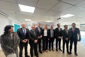 Ιλχάν-Αχμέτ-από-ΣΕΚΑΠ:-ΑΠΕΥΘΥΝΩ-ΕΚΚΛΗΣΗ-ΣΤΗΝ-ΚΥΒΕΡΝΗΣΗ-ΓΙΑ-ΣΤΗΡΙΞΗ-ΤΩΝ-ΚΑΠΝΟΠΑΡΑΓΩΓΩΝ