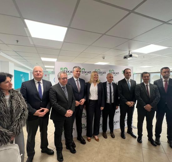 Ιλχάν-Αχμέτ-από-ΣΕΚΑΠ:-ΑΠΕΥΘΥΝΩ-ΕΚΚΛΗΣΗ-ΣΤΗΝ-ΚΥΒΕΡΝΗΣΗ-ΓΙΑ-ΣΤΗΡΙΞΗ-ΤΩΝ-ΚΑΠΝΟΠΑΡΑΓΩΓΩΝ