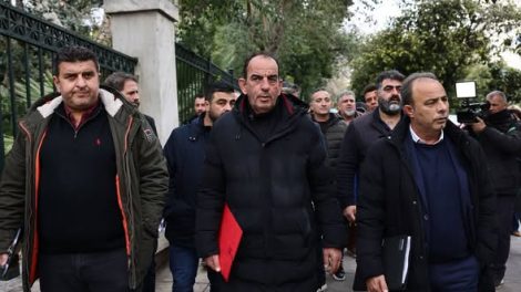 “Με-άδεια-χέρια-οι-αγρότες-από-τη-συνάντηση-με-τον-Πρωθυπουργό-–-Ο-αγώνας-όχι-μόνο-συνεχίζεται-αλλά-δυναμώνει”