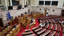 Ένταση-στη-Βουλή-ανάμεσα-σε-Κέλλα-και-Λιακούλη-για-την-ευλογιά-των-αιγοπροβάτων-και-τα-εμβόλια