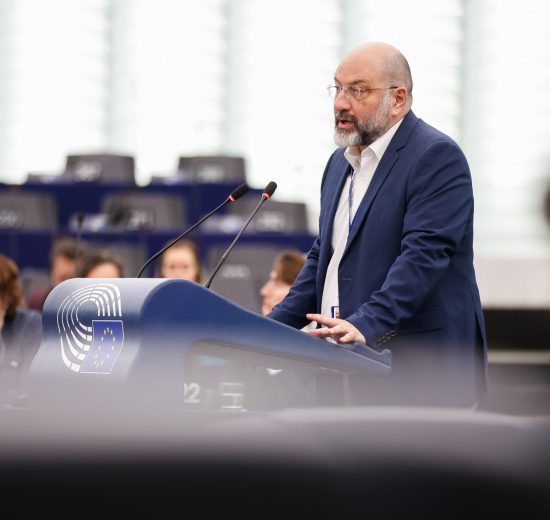 Σάκης-Αρναούτογλου-στην-Ευρωβουλή:-«Η-νέα-ΚΑΠ-πρέπει-να-στηρίζει-τον-αγρότη-–-όχι-μόνο-να-του-επιβάλλει-υποχρεώσεις»