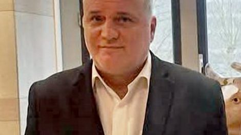 Μηνυτήρια-Αναφορά-στον-εισαγγελέα-Πρωτοδικών-Μυτιλήνης-υπέβαλλε-το-ΑΚΚΕΛ-για-ενδεχόμενη-τέλεση-αξιόποινων-πράξεων-της-κυβέρνησης-λόγω-της-διακοπής-παραλαβής-γάλακτος-από-9.000-κτηνοτροφικές-μονάδες