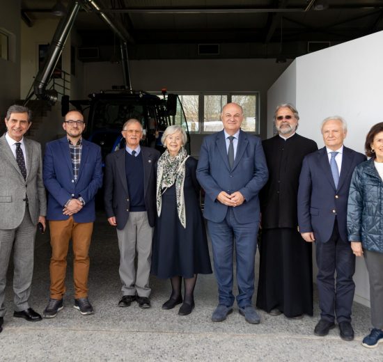 Εγκαίνια-του-«Πρότυπου-Εργαστηρίου-Εκπαίδευσης-Τεχνιτών-Γεωργικών-Μηχανημάτων-“Παύλος-Κοντέλλης”-(φωτος)