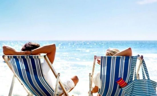 Πακέτα-για-διακοπές-και-vouchers-από-τον-ΟΠΕΚΑ–-Ποιοι-μπαίνουν-στη-λίστα