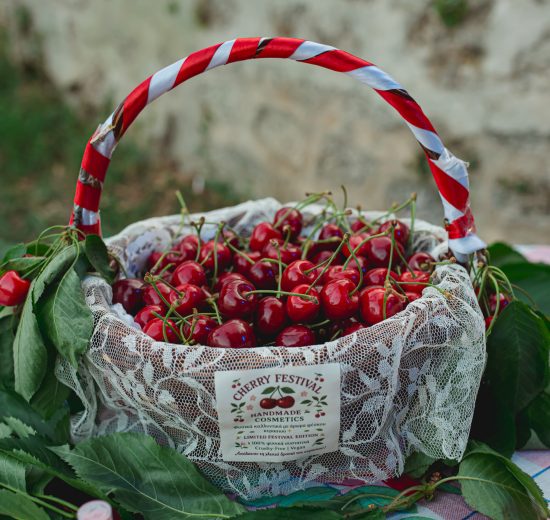 edessa-cherry-festival-|-Στην-πόλη-των-νερών,-το-κεράσι-γίνεται-γιορτή-στο-πιο-γλυκό-φεστιβάλ-του-καλοκαιριού