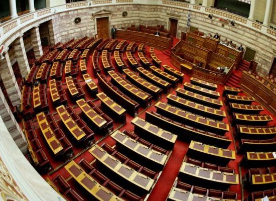 Τι-προβλέπει-η-νέα-πρόταση-της-ΝΔ-για-τη-συνταγματική-αναθεώρηση,-για-μη-κρατικά-πανεπιστήμια-και-νόμο-περί-ευθύνης-υπουργών
