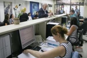 Έρχονται-δάνεια-με-επιτόκιο-0,35%-για-μικρομεσαίες-επιχειρήσεις-και-νέο-πρόγραμμα-ανακαίνισης-με-επιδότηση-έως-95%
