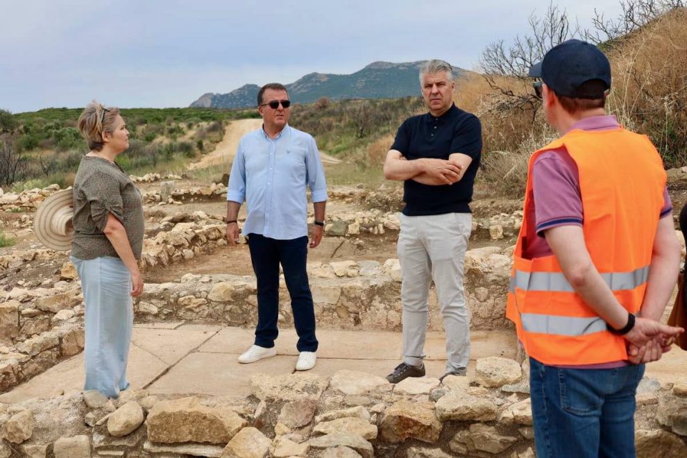 Αυτοψία-του-Περιφερειάρχη-ΑΜΘ-στο-έργο-«Βελτίωση-–-Διαμόρφωση-οδού-Μαρώνειας-–-Παραλίας-Πετρωτών-–-Ορίων-Ν.-Έβρου»-(φωτος)