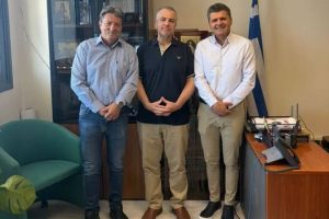 Συνάντηση-μελών-της-ΔΕΜΠ-Κομοτηνής-με-τον-Γενικό-Γραμματέα-του-Υπουργείου-Παιδείας,-Θρησκευμάτων-και-Αθλητισμού