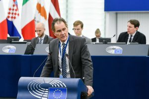 Νίκος-Παπανδρέου:-«Το-ψηφιακό-ευρώ-είναι-νίκη-για-τους-Ευρωπαίους-εμπόρους-και-τους-καταναλωτές»