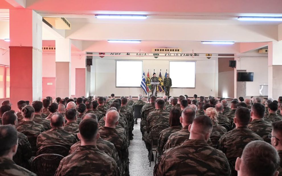 Επίσκεψη-του-Αρχηγού-ΓΕΣ-στην-περιοχή-ευθύνης-της-ΑΣΔΙΘ
