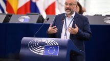 Σάκης-Αρναούτογλου:-«Η-Ευρώπη-χρειάζεται-εμπορικές-συμφωνίες-που-προστατεύουν-τους-πολίτες-και-τους-παραγωγούς»
