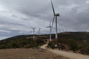 ΕΛΕΤΑΕΝ-:-«Ψεύδος-η-συσχέτιση-πυρκαγιών-με-Ανεμογεννήτριες»