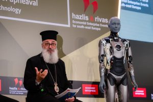 Στο-διεθνές-συνέδριο-του-«economist»-ο-Μητροπολίτης-κ.-Άνθιμος-(video)