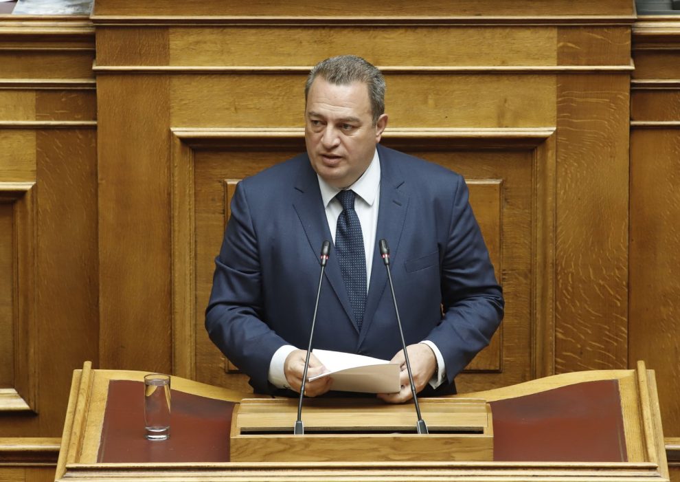 Ο-Ευριπίδης-Στυλιανίδης-εισηγήθηκε-στο-Σύνταγμα-ενίσχυση-της-Τοπικής-Αυτοδιοίκησης-και-Αξιολόγηση-των-δημοσίων-υπαλλήλων-με-κίνητρα-αποτελεσματικότητας