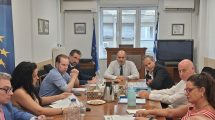 Συνάντηση-Αντιπροσωπείας-της-ΕΣΕΕ-με-επικεφαλής-τον-Πρόεδρο-Σταύρο-Καφούνη,-με-τον-Υφυπουργό-Εθνικής-Οικονομίας-και-Οικονομικών-Δημήτρη-Μαρκόπουλο