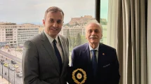 Συνάντηση-του-προέδρου-του-Ελληνικού-Ερυθρού-Σταυρού-με-τον-Υφυπουργό-Εξωτερικών-Τάσο-Χατζηβασιλείου