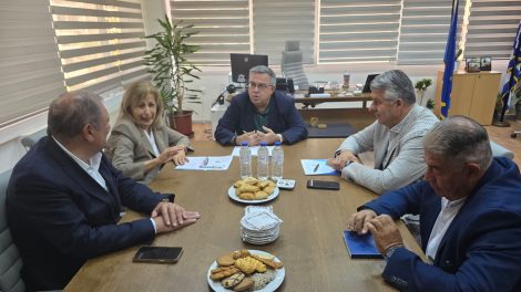 Συνάντηση-Γραμματέα-ΑΔΜΘ-με-τους-Περιφερειάρχες-και-τους-Προέδρους-των-ΠΕΔ-της-Κεντρικής-και-Ανατολικής-Μακεδονίας-και-Θράκης