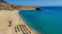 Ναυαγοσώστης-έσωσε-Ιταλίδα-τουρίστρια-στη-Σαμοθράκη:-«Την-έβγαλαν-στη-στεριά-σε-ημιλιπόθυμη-κατάσταση»