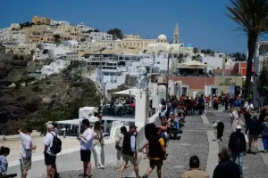 «Τουρισμός-για-Όλους-2026-2027»:-Ανοίγει-από-10-Αυγούστου-η-πλατφόρμα-για-όλα-τα-ΑΦΜ-–-Έως-21-Αυγούστου-οι-αιτήσεις