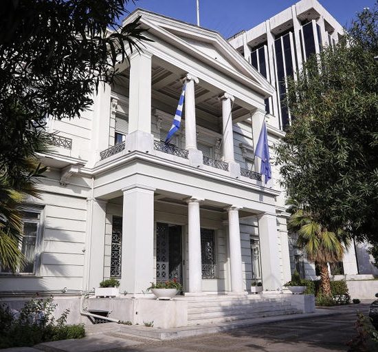 Ανακοίνωση-του-ΥΠΕΞ-προς-Τουρκία:-“Απολύτως-ξεκάθαρο-το-καθεστώς-κυριαρχίας-στο-Αιγαίο-–-Ανυπόστατοι-ισχυρισμοί”