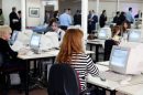 Μπόνους-έως-έναν-επιπλέον-μισθό-για-40.000-δημοσίους-υπαλλήλους-–-Ποιοι-και-πότε-θα-το-πάρουν