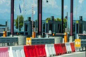 Διόδια:-Έρχεται-το-νέο-σύστημα-Ελεύθερης-Ροής-(free-flow) που-θα-βοηθήσει-στην-αποσυμφόρηση-του-συνωστισμού