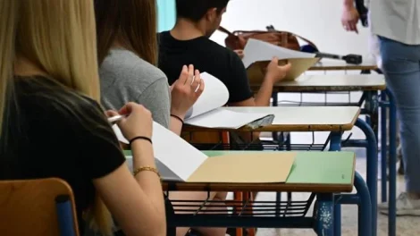 Πανελλήνιες:-Τι-γίνεται-με-το-Εθνικό-Απολυτήριο-–-Το-σενάριο-των-διπλών-εξετάσεων