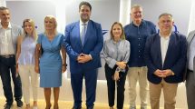 Συνάντηση-των-Γραμματέων-των-επτά-Αποκεντρωμένων-Διοικήσεων-με-τον-Υπουργό-Εσωτερικών,-Θοδωρή-Λιβάνιο,-στη-ΔΕΘ