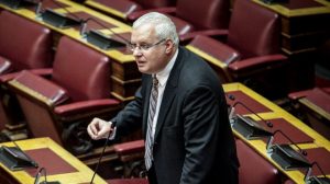 Παρέμβαση-στη-Βουλή-του-Ιλχάν-Αχμέτ:-“Συγκεκριμένες-απαντήσεις-και-άμεση-στήριξη-για-τους-καπνοπαραγωγούς-της-Ροδόπης”