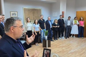 Ενισχύεται-με-20-νέους-υπαλλήλους-η-Αποκεντρωμένη-Διοίκηση-Μακεδονίας–Θράκης.-Δημήτρης-Γαλαμάτης:-«Η-ενίσχυση-των-υπηρεσιών-πρέπει-να-μεταφράζεται-σε-ταχύτερη-εξυπηρέτηση-και-μετρήσιμο-αποτέλεσμα-για-τον-πολίτη»