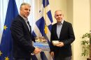Επίσκεψη-του-Υφυπουργού-Εθνικής-Άμυνας-Θανάση-Δαβάκη-στον-Περιφερειάρχη-ΑΜΘ-Χριστόδουλο-Τοψίδη