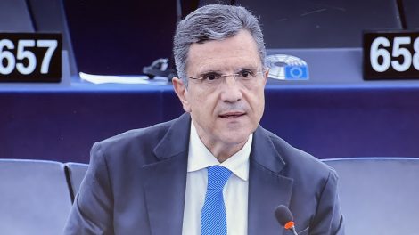 ΔΙΠΛΑΣΙΑΣΜΟ-ΤΩΝ-ΚΟΝΔΥΛΙΩΝ-ΓΙΑ-ΤΗ-ΣΤΕΓΗ-ΖΗΤΗΣΕ-Ο-Γ.-ΑΥΤΙΑΣ