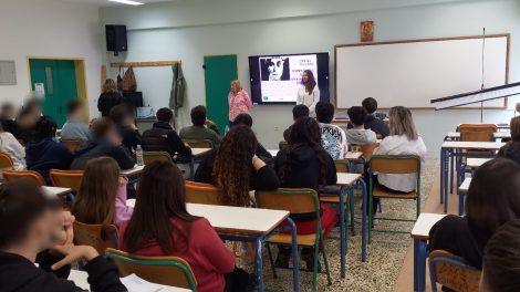 Το-«ΩΡΑ-ΝΑ-ΜΙΛΗΣΕΙΣ-ΙΙ»-συνεχίζει-τις-δράσεις-ενημέρωσης-και-πρόληψης-για-την-έμφυλη-βία